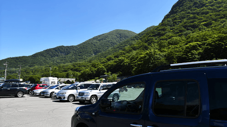 駒ヶ岳登山口駐車場